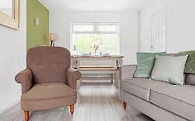 3 Bed Home In Wollaton, Nottingham